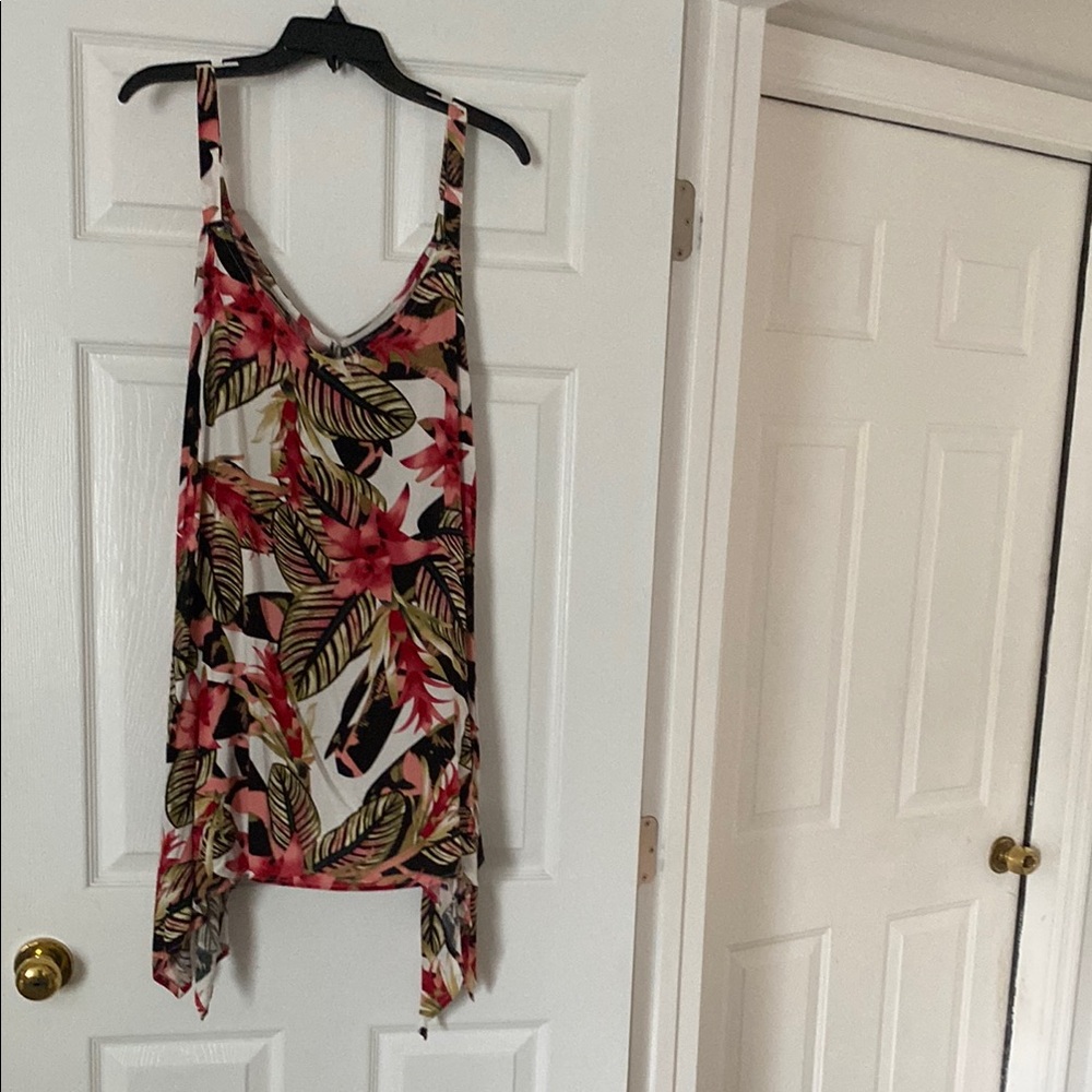 Women’s Floral Sleeveless Top - Multicolor
